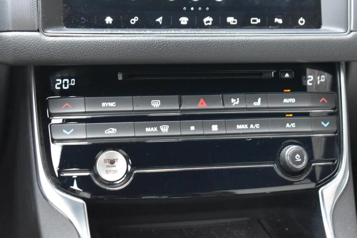 2.0d Portfolio leder xenon navi lmv