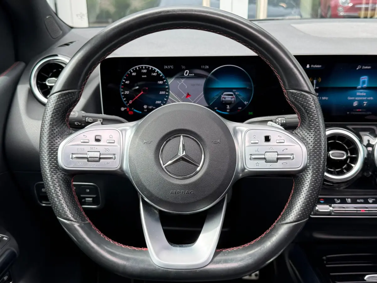 200 Bus. Solution AMG Night|Pano|Carplay|Sfeer|Cam|Trekhaak