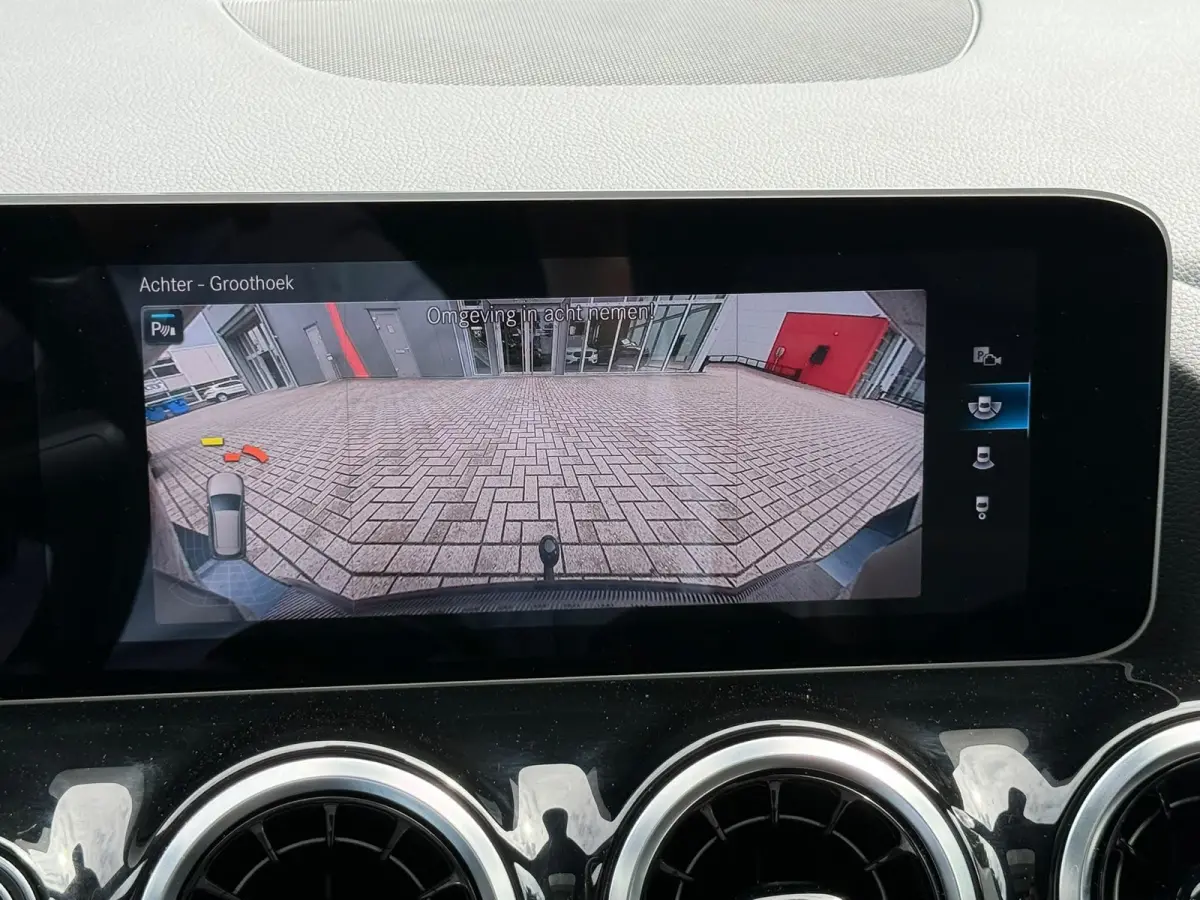 200 Bus. Solution AMG Night|Pano|Carplay|Sfeer|Cam|Trekhaak