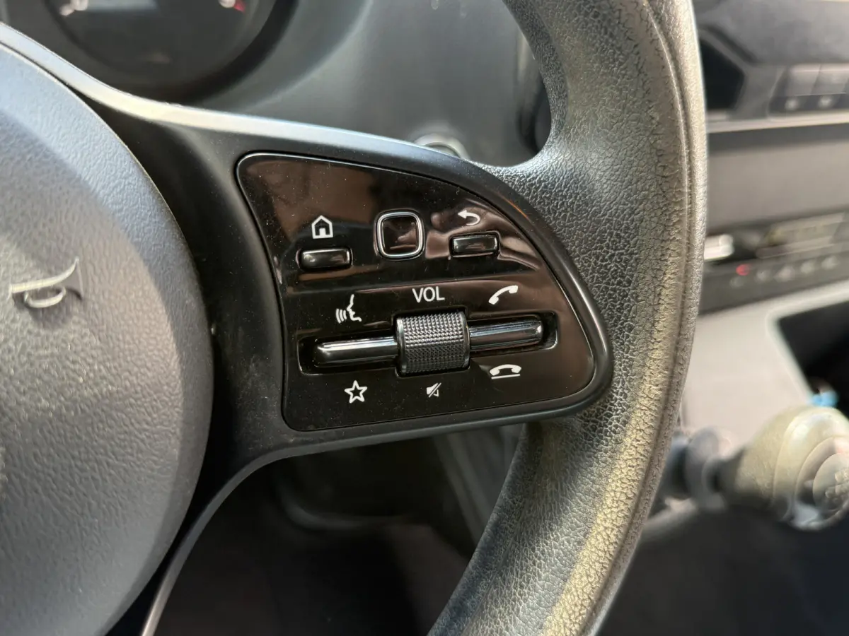 314 2.2 CDI DC Open Laadbak Dubbele Cabine 6-persoons Climate Control Trekhaak Navigatie Carplay Pritische Pickup Open Box