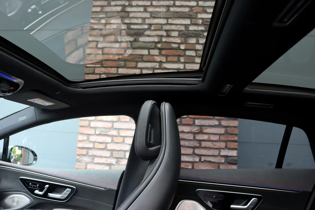 450+ AMG Line Premium+ 108 kWh | SoH 98,58% | Luchtvering | Achterasbesturing | Distronic+ | Burmester | Stoelventilatie | Massage | Digital Light | Panoramadak | HUD | Verwarmd Stuurwiel |