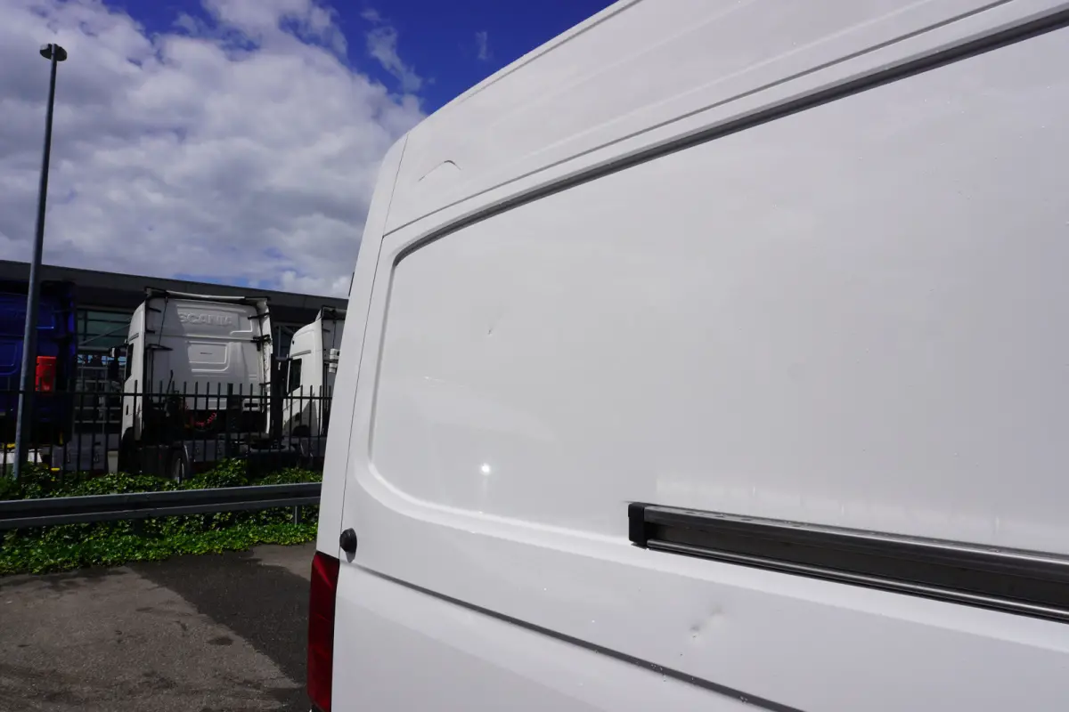 5.180 N1 180pk Automaat Dubbellucht L4H3/L3H2 3500kg trekgewicht Trekhaak Tacho Airco Cruisecontrol