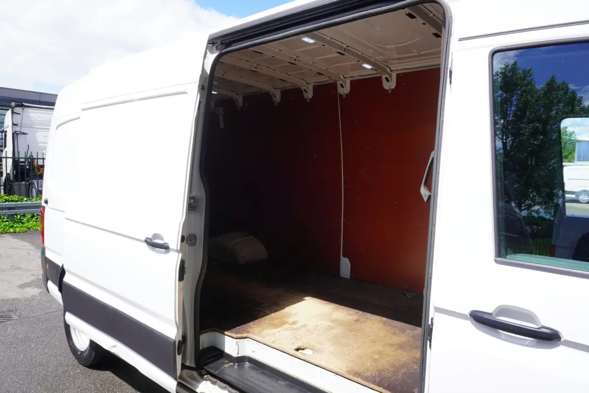 5.180 180pk Automaat Dubbellucht L4H3/L3H2 Trekhaak Tacho Airco Cruisecontrol
