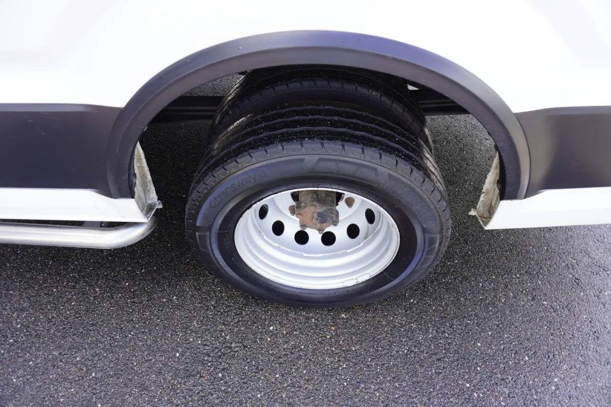 5.180 N1 180pk Automaat Dubbellucht L4H3/L3H2 3500kg trekgewicht Trekhaak Tacho Airco Cruisecontrol