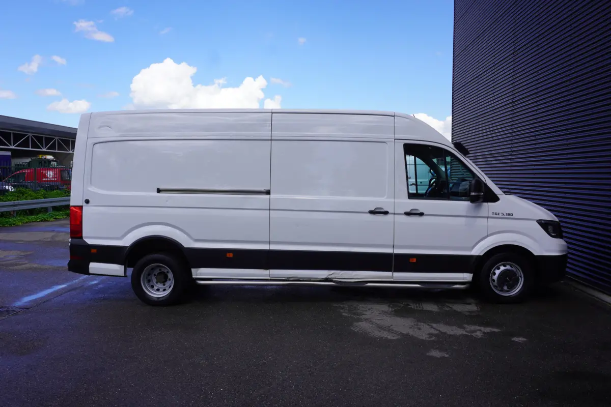 5.180 180pk Automaat Dubbellucht L4H3/L3H2 Trekhaak Tacho Airco Cruisecontrol