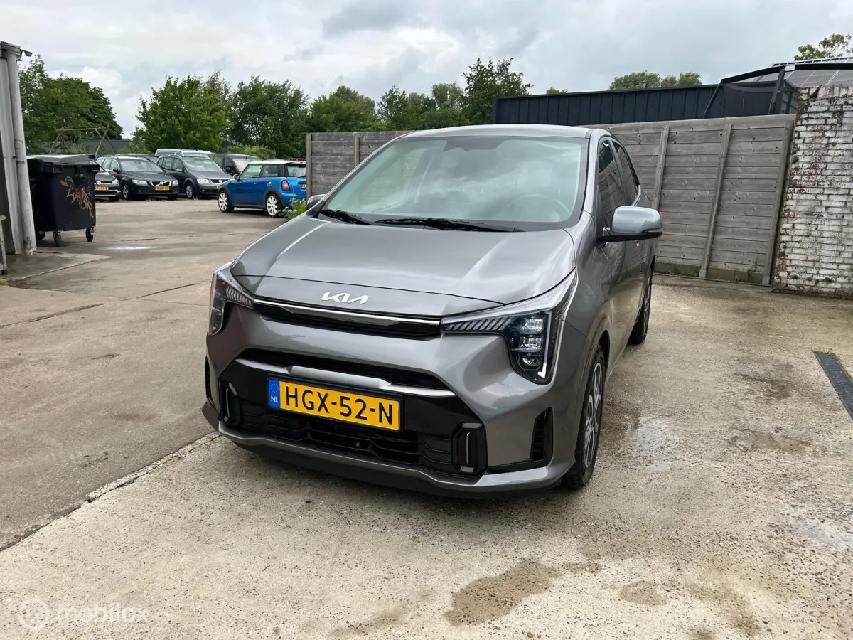 1.0 DPI ExecutiveLine|stoel-stuur verw. 9j garantie