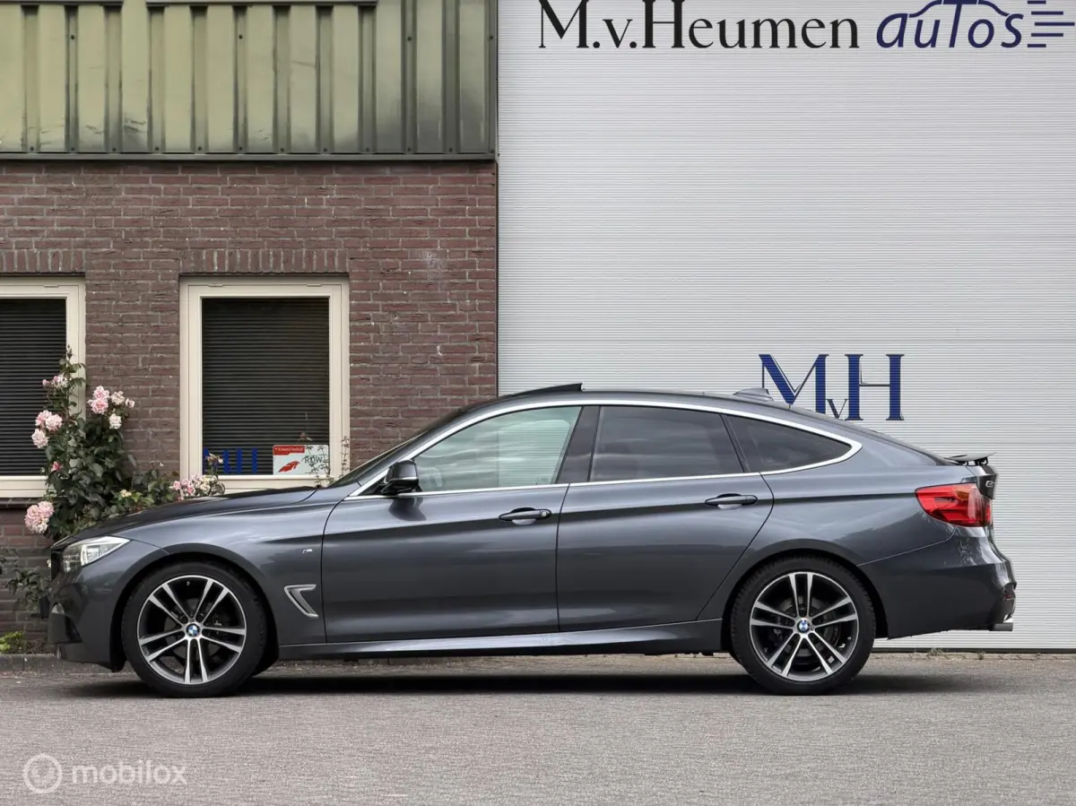 320i M Sport 19'' Pano Stoelverwarming