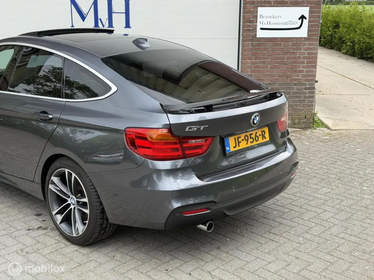 320i M Sport 19'' Pano Stoelverwarming
