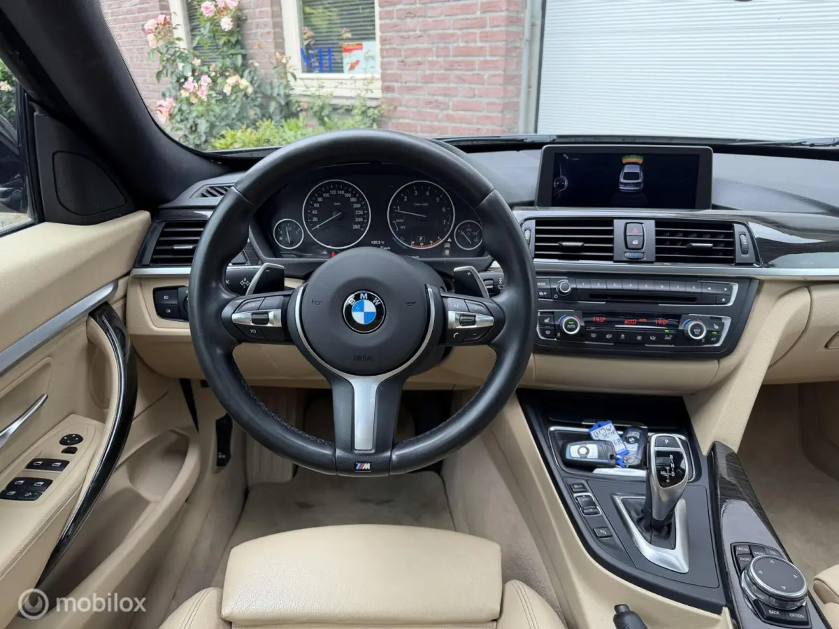 320i M Sport 19'' Pano Stoelverwarming
