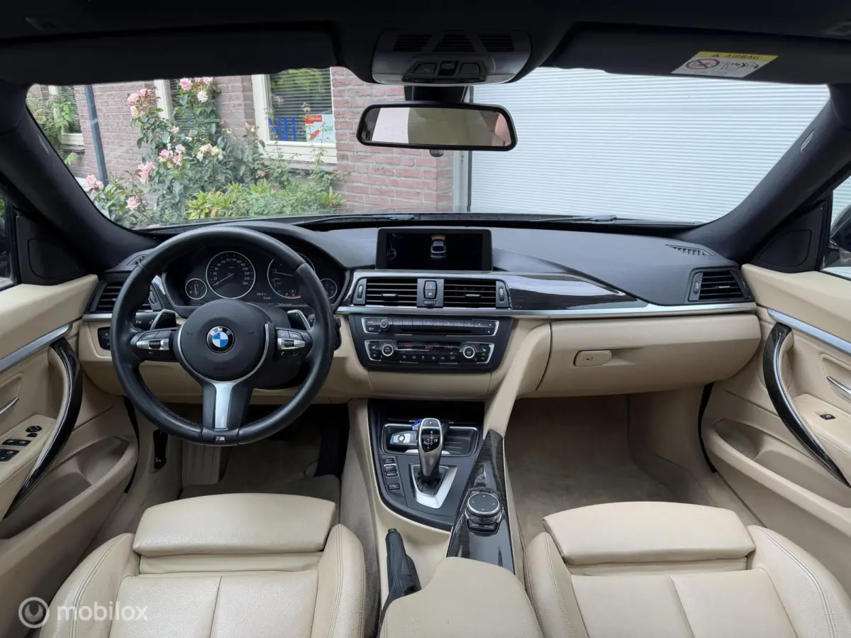 320i M Sport 19'' Pano Stoelverwarming