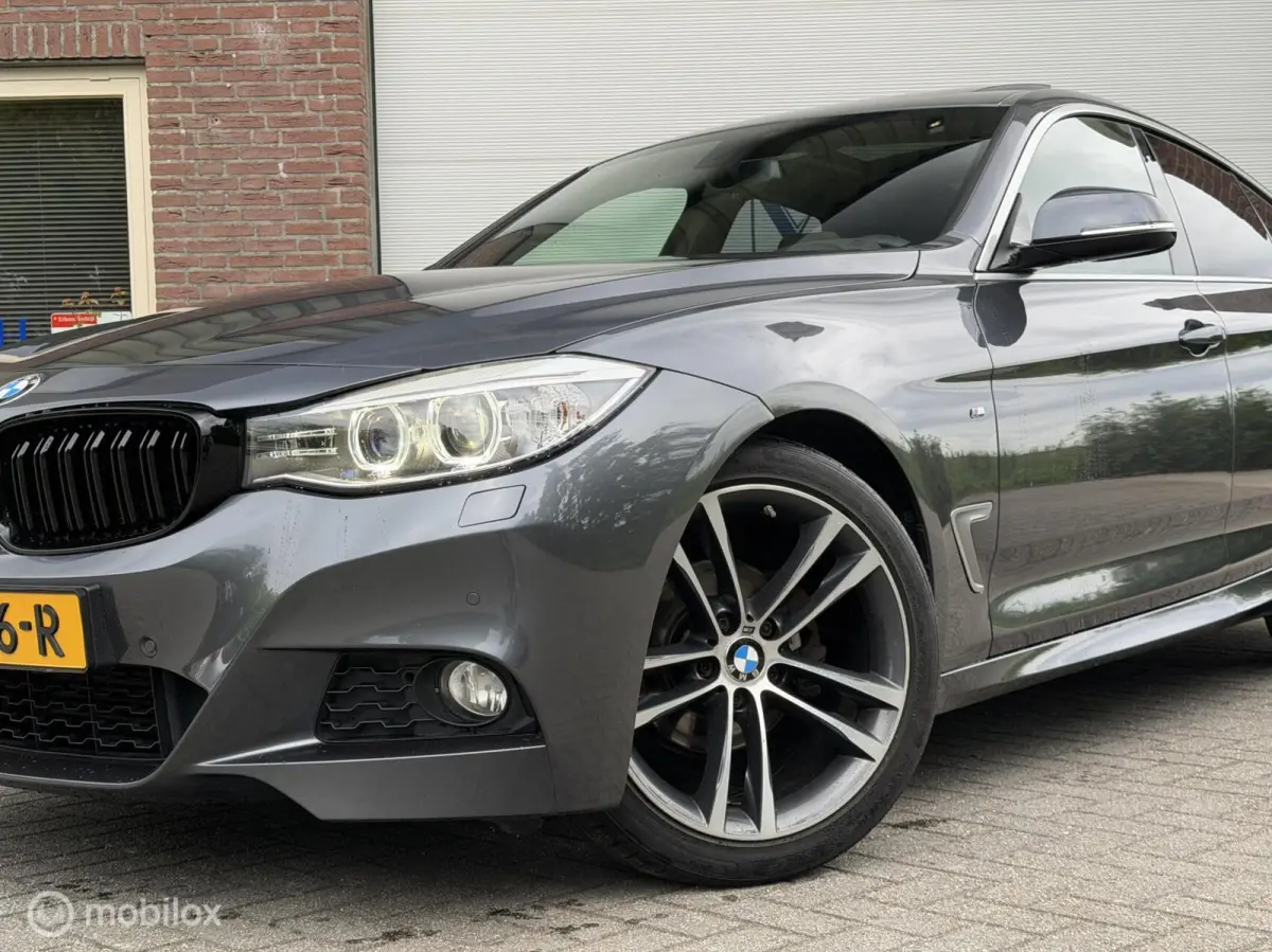 320i M Sport 19'' Pano Stoelverwarming
