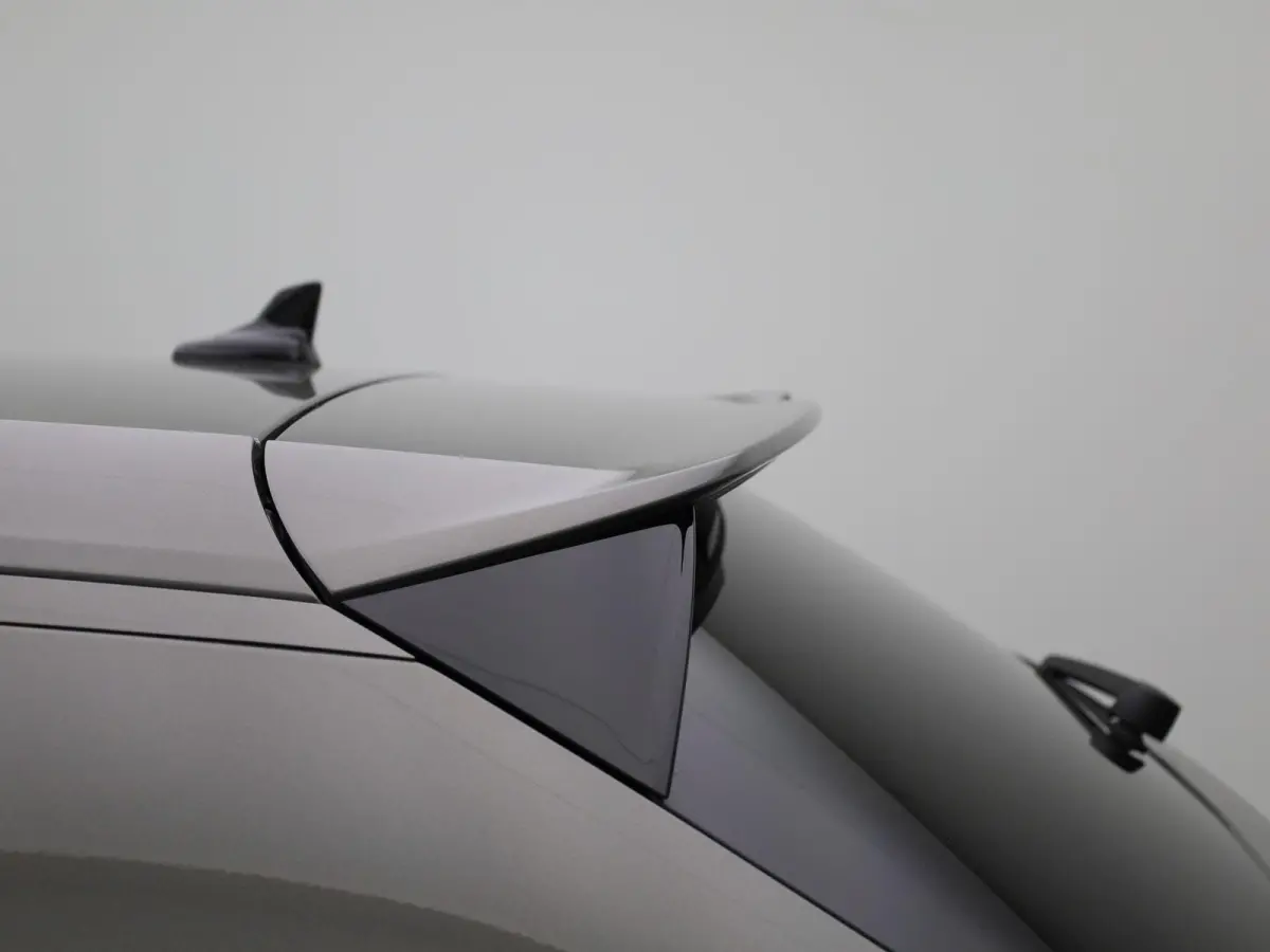30 TFSI Advanced edition | Adaptive cruise control | Climate control | Audi smartphone interface | Stoelverwarming | Privacy glas | Parkeersensoren | Audi sound system