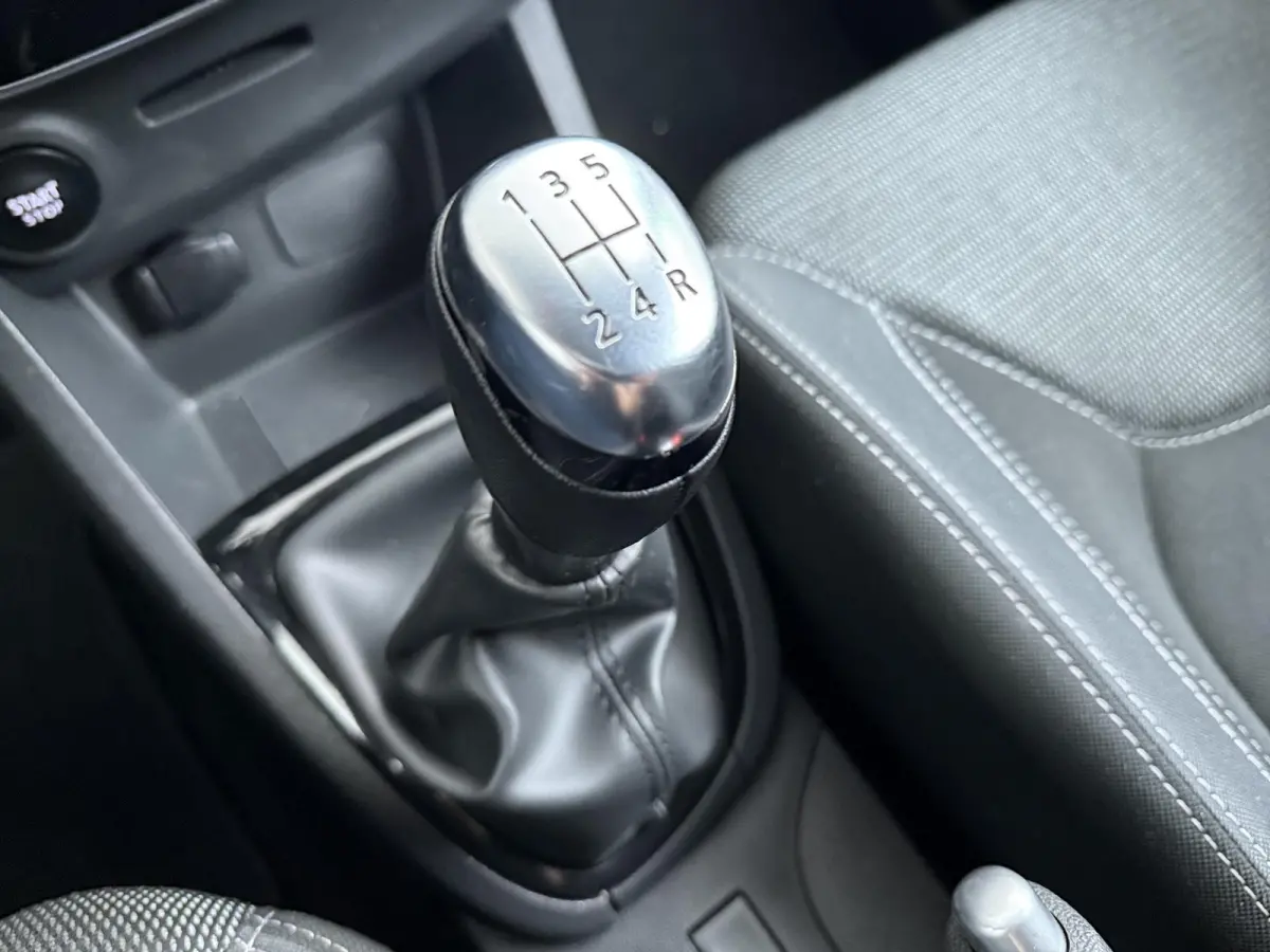 TCe 90 Limited | Apple CarPlay | Navigatie | Ruime Kofferbak |
