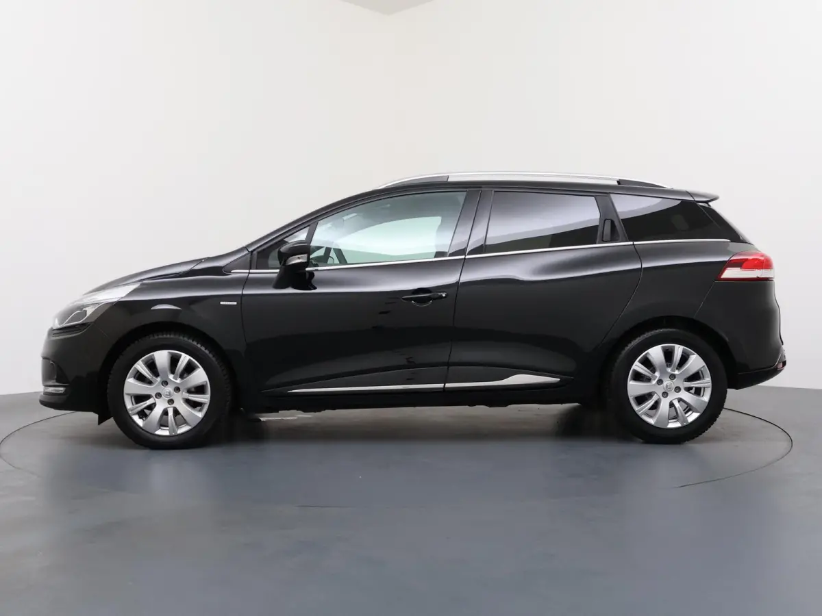 TCe 90 Limited | Apple CarPlay | Navigatie | Ruime Kofferbak |