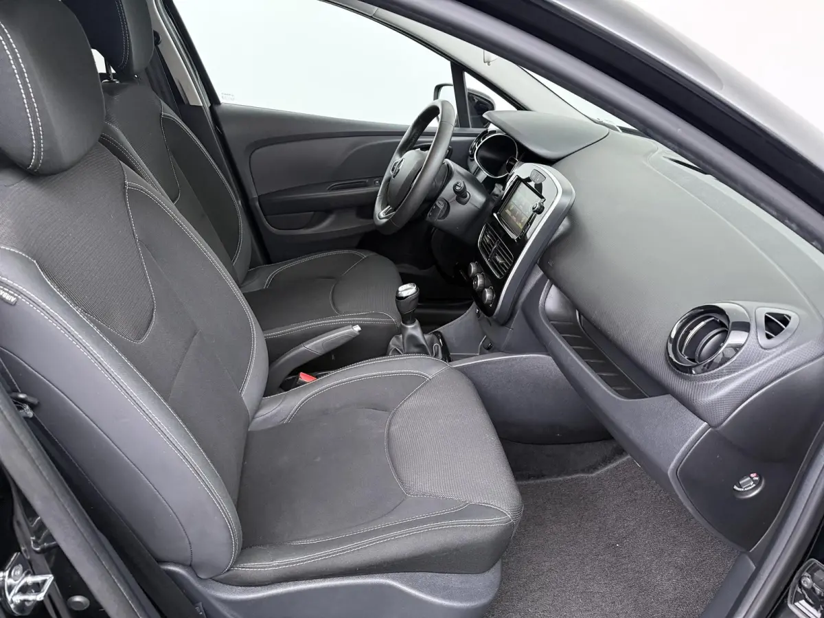TCe 90 Limited | Apple CarPlay | Navigatie | Ruime Kofferbak |