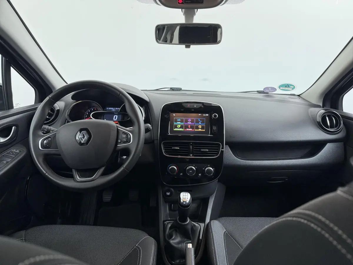 TCe 90 Limited | Apple CarPlay | Navigatie | Ruime Kofferbak |