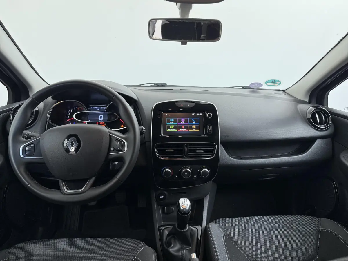 TCe 90 Limited | Apple CarPlay | Navigatie | Ruime Kofferbak |