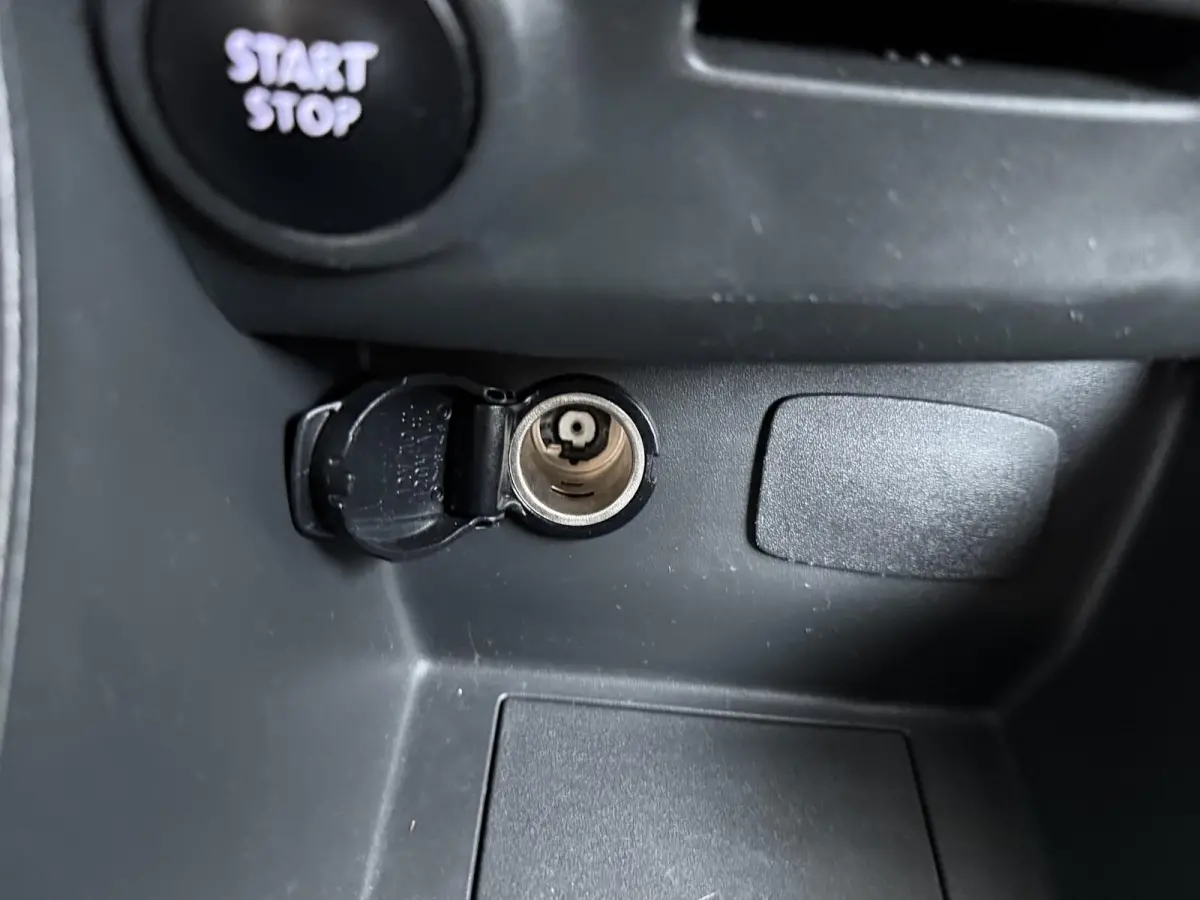 TCe 90 Limited | Apple CarPlay | Navigatie | Ruime Kofferbak |