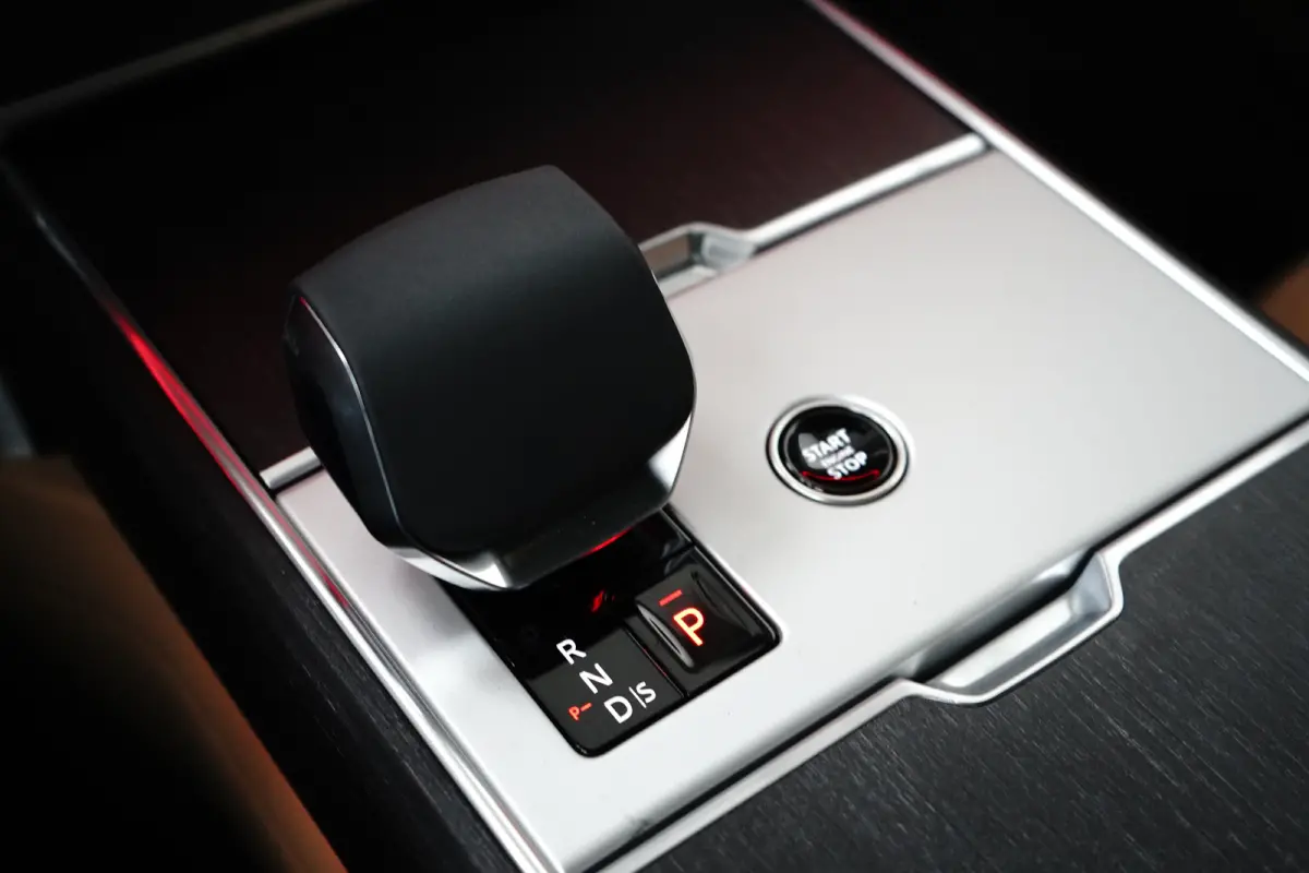P460e HSE Hybrid