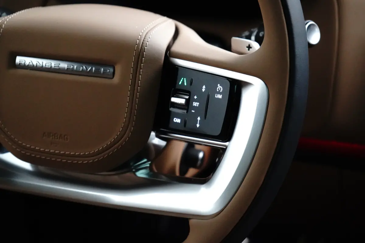 P460e HSE Hybrid