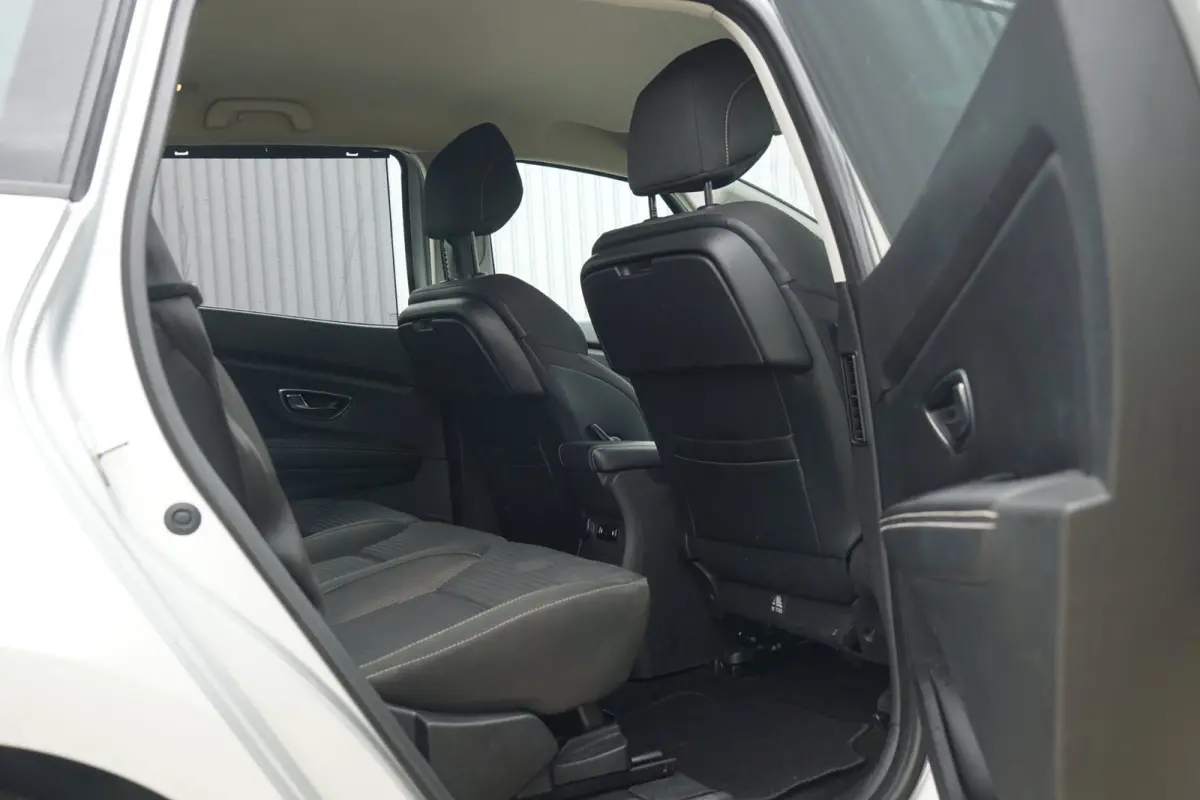 1.2 TCe Intens 7p. | Gris Platine | R-Link NAV/Cruise/Clima/Camera - Fijne reisgenoot!