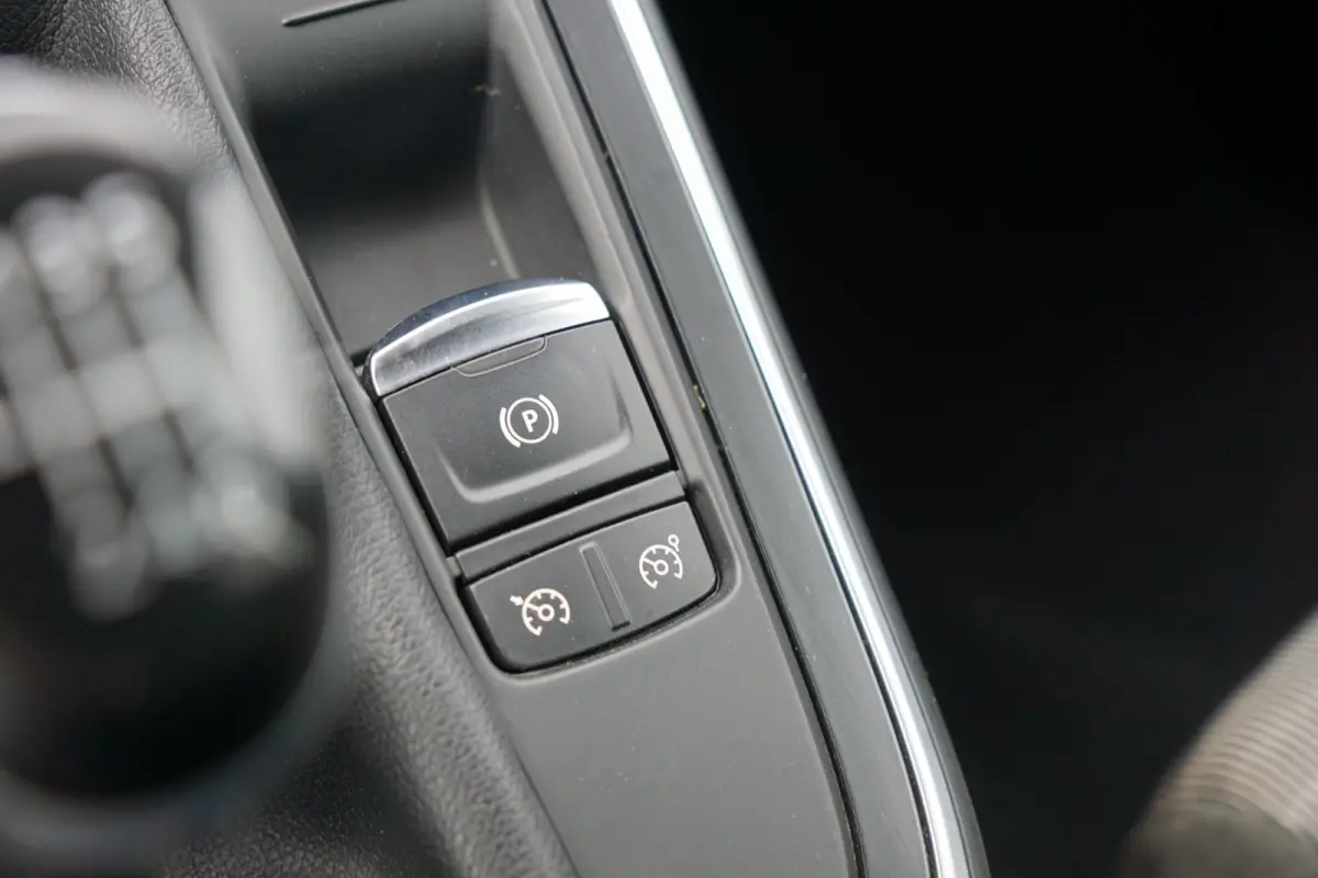 1.2 TCe Intens 7p. | Gris Platine | R-Link NAV/Cruise/Clima/Camera - Fijne reisgenoot!