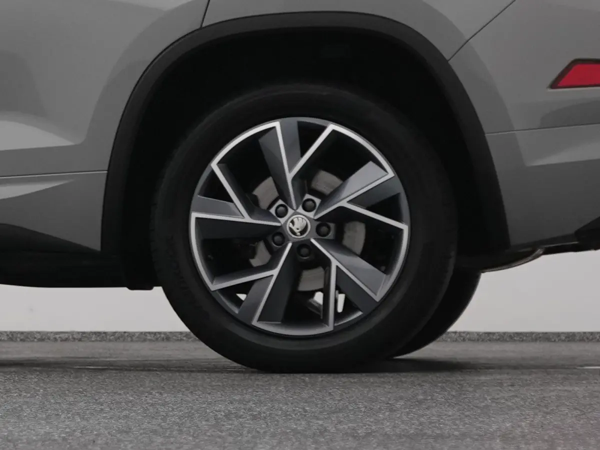 1.5 TSI 150 PK DSG-7 Sportline Business 7-Pers. | FACELIFT | PANO | CAMERA | STOELVERW.