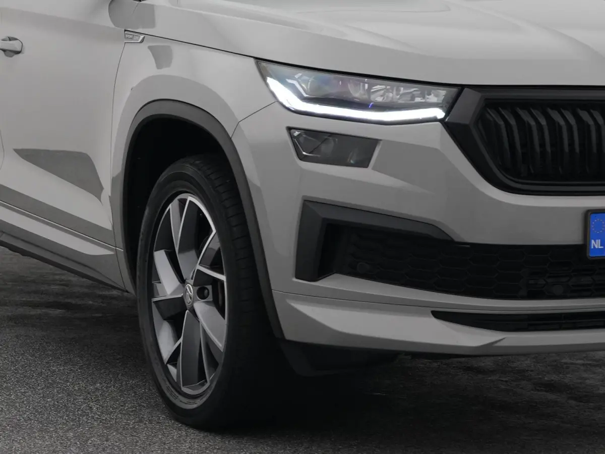 1.5 TSI 150 PK DSG-7 Sportline Business 7-Pers. | FACELIFT | PANO | CAMERA | STOELVERW.