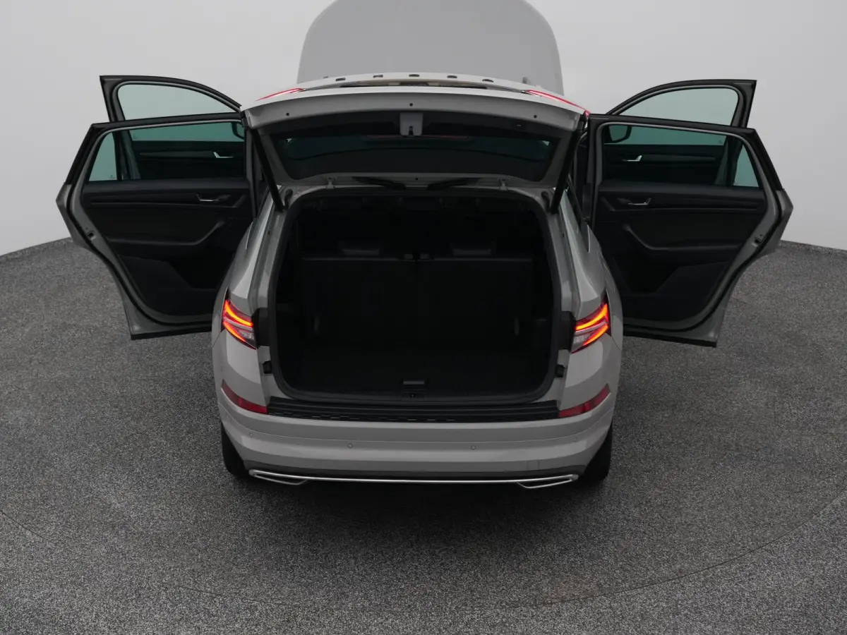 1.5 TSI 150 PK DSG-7 Sportline Business 7-Pers. | FACELIFT | PANO | CAMERA | STOELVERW.