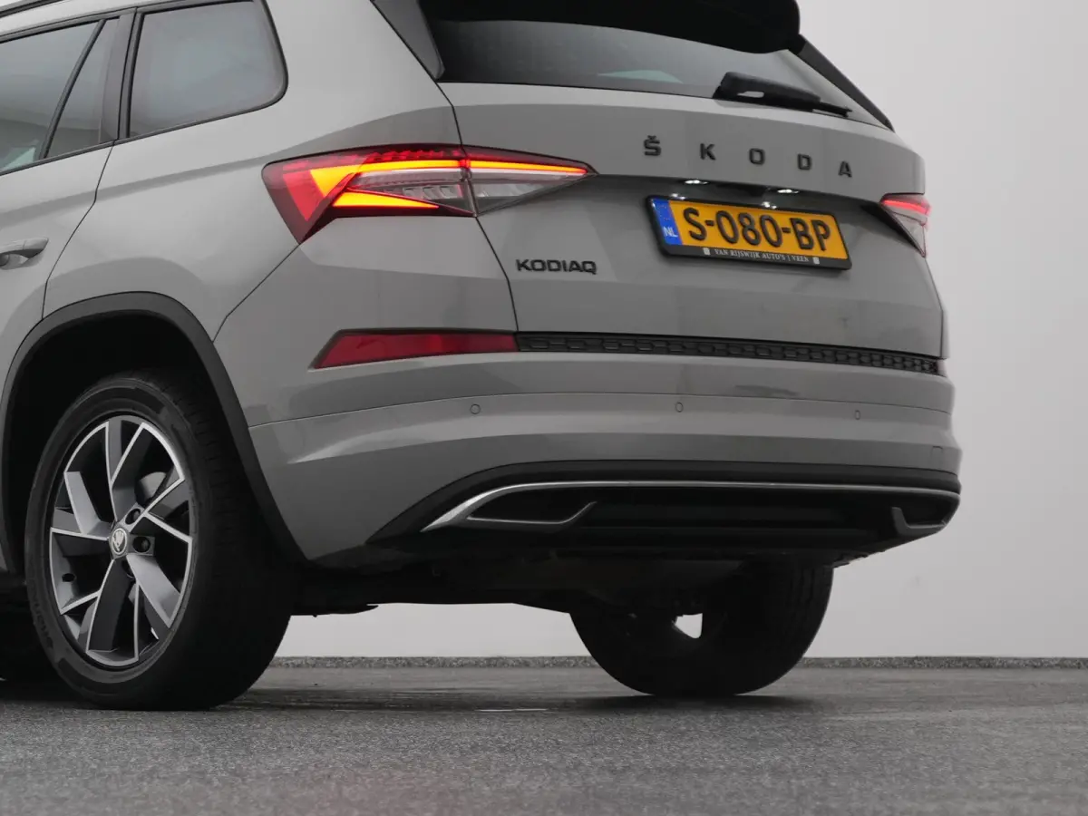 1.5 TSI 150 PK DSG-7 Sportline Business 7-Pers. | FACELIFT | PANO | CAMERA | STOELVERW.
