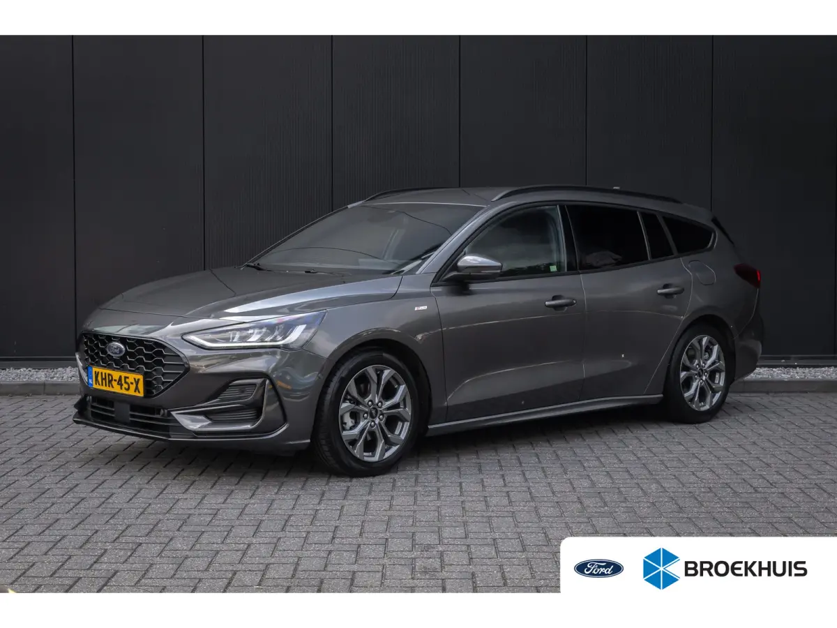1.0 EcoBoost Hybrid ST Line | Automaat | Nieuw model | Adaptieve cruise | Full LED | Winter-pack | Dodehoek detectie | Camera | Privacy-glass