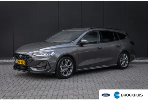 1.0 EcoBoost Hybrid ST Line | Automaat | Nieuw model | Adaptieve cruise | Full LED | Winter-pack | Dodehoek detectie | Camera | Privacy-glass
