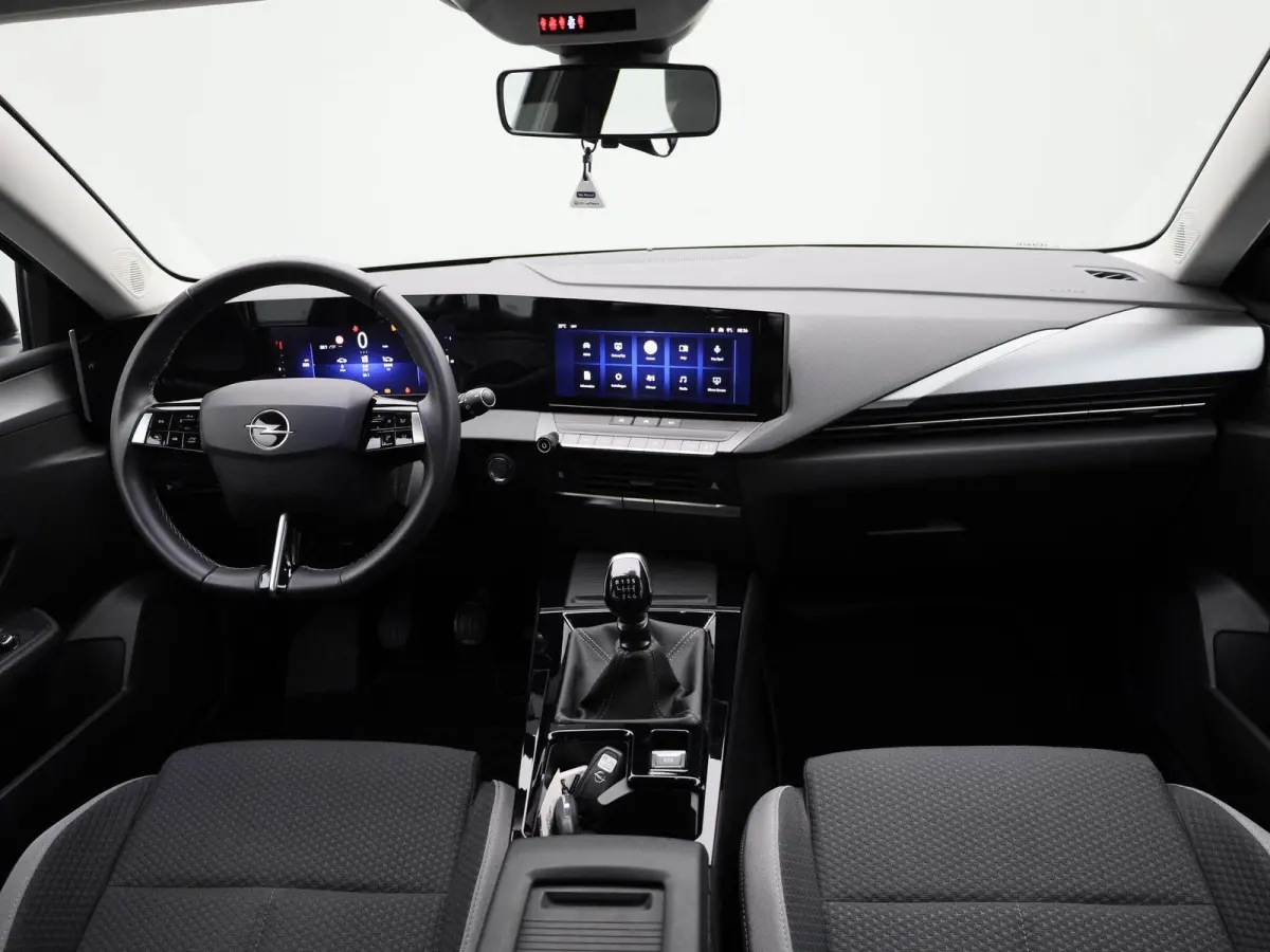 1.2 Level 2 | TREKHAAK | NAVIGATIE | PARKEERSENSOREN | CRUISE CONTROL | KEYLESS | LMV |