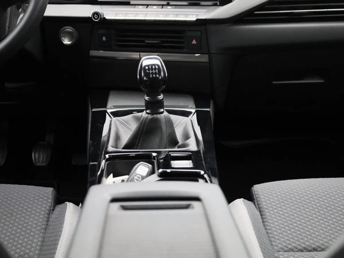 1.2 Level 2 | TREKHAAK | NAVIGATIE | PARKEERSENSOREN | CRUISE CONTROL | KEYLESS | LMV |