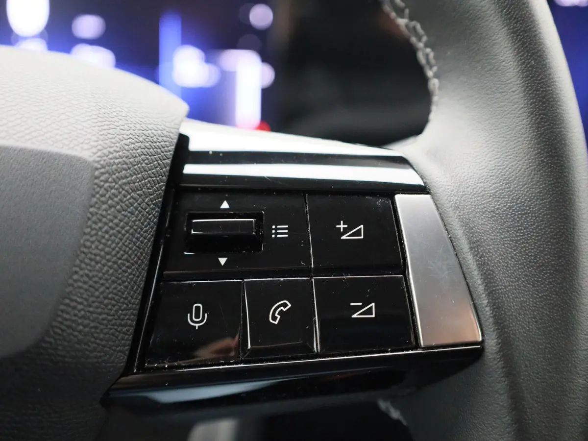 1.2 Level 2 | TREKHAAK | NAVIGATIE | PARKEERSENSOREN | CRUISE CONTROL | KEYLESS | LMV |