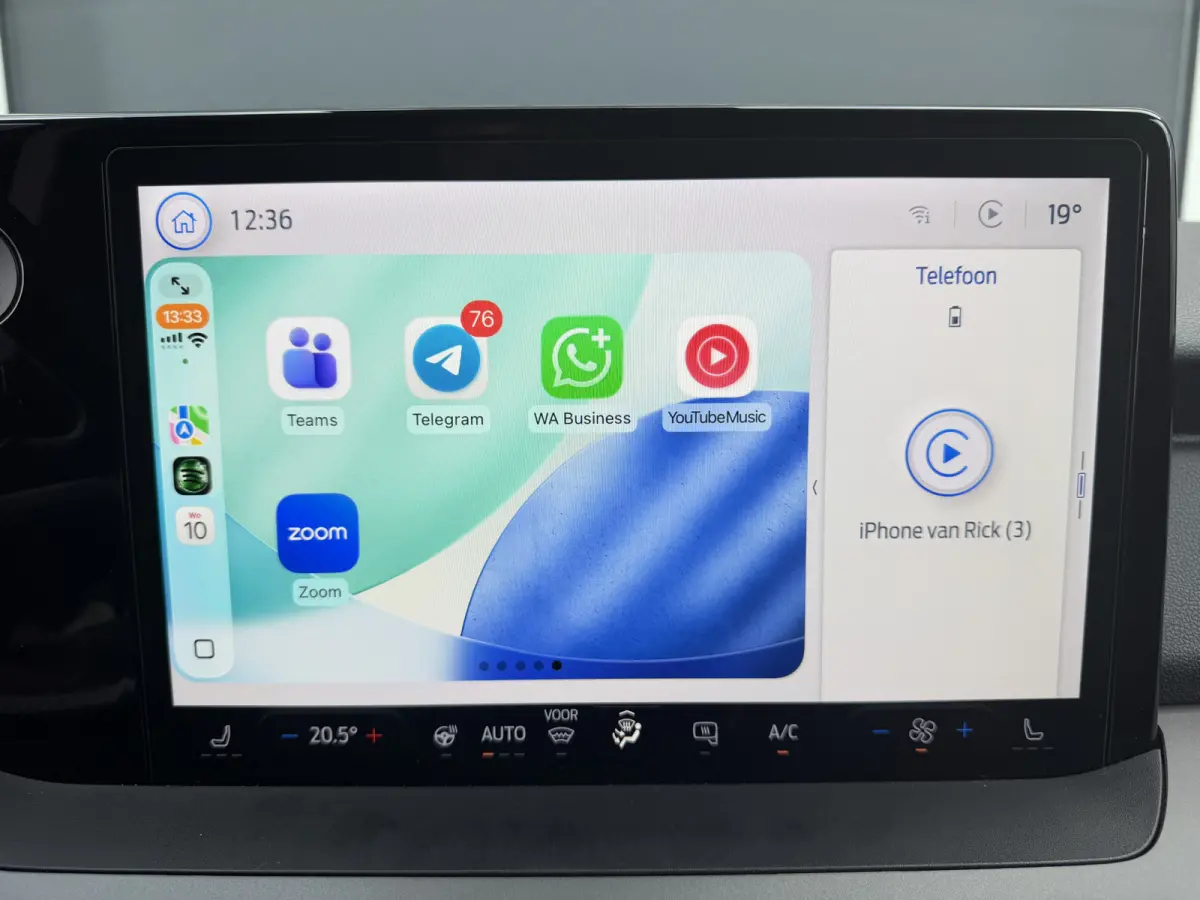 Cour. Limited 44 kWh Direct rijden/CarPlay/Sortimo inbouw/stoelverwarming