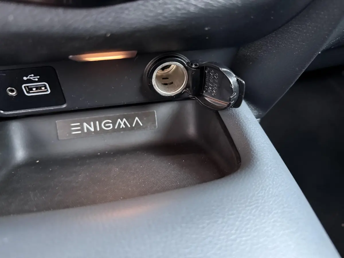 1.0 DIG-T Enigma | Stoelverw. | Navigatie |