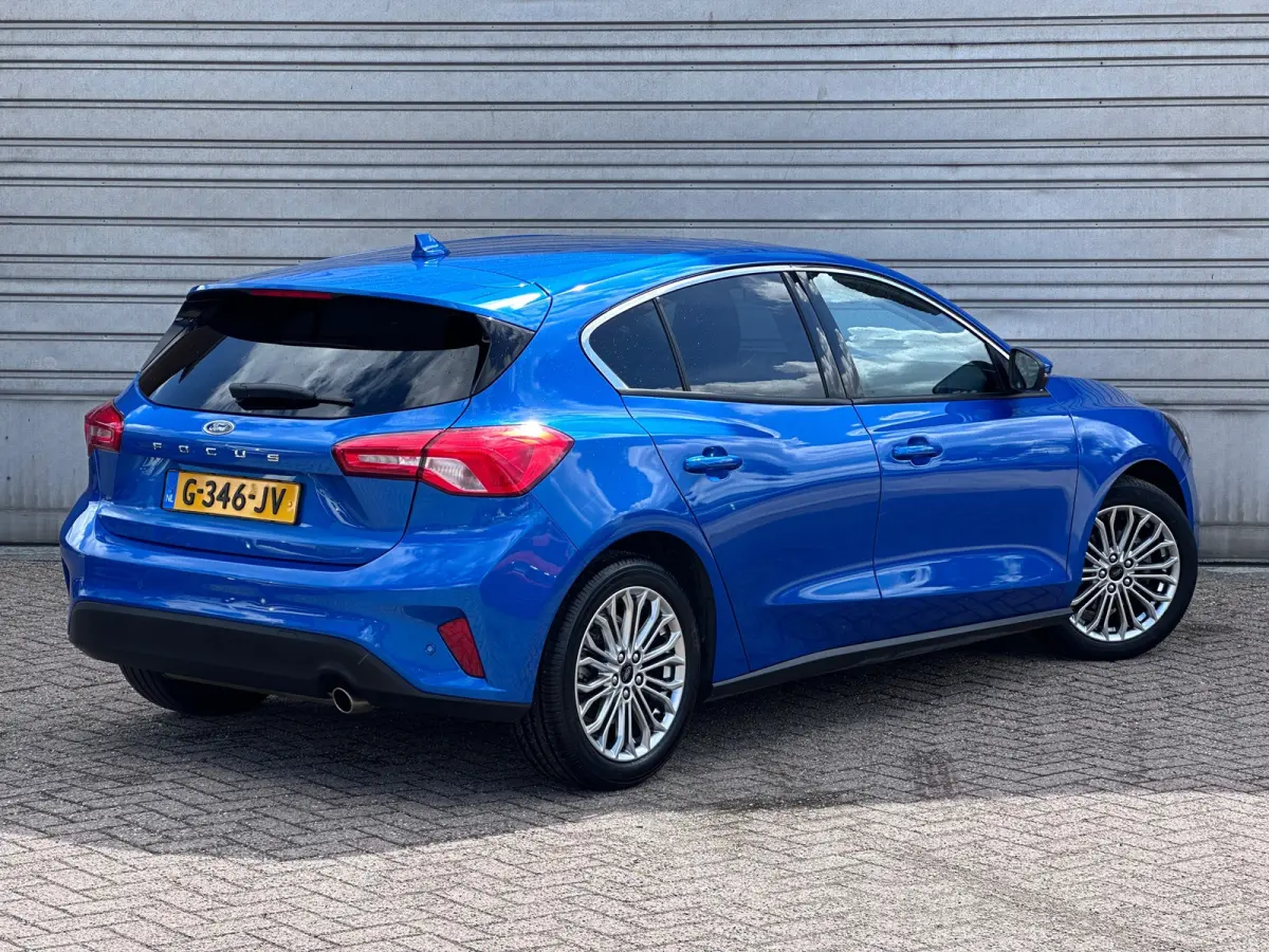 1.0 EcoBoost Titanium Bns|Climate|PDC V+A|Winterpakket