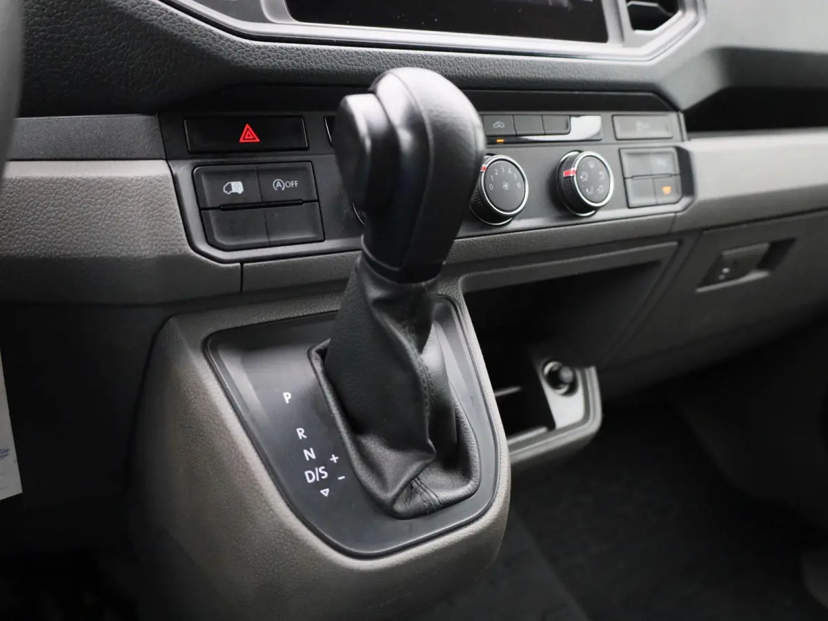 35 2.0 TDI L3H3 177PK Automaat | Airco | Multifunctioneel Stuurwiel | Navigatie | Parkeersensoren Voor + Achter | Cruise Control | Achteruitrijcamera | DAB+ | Ergocomfort Bestuurdsstoel |