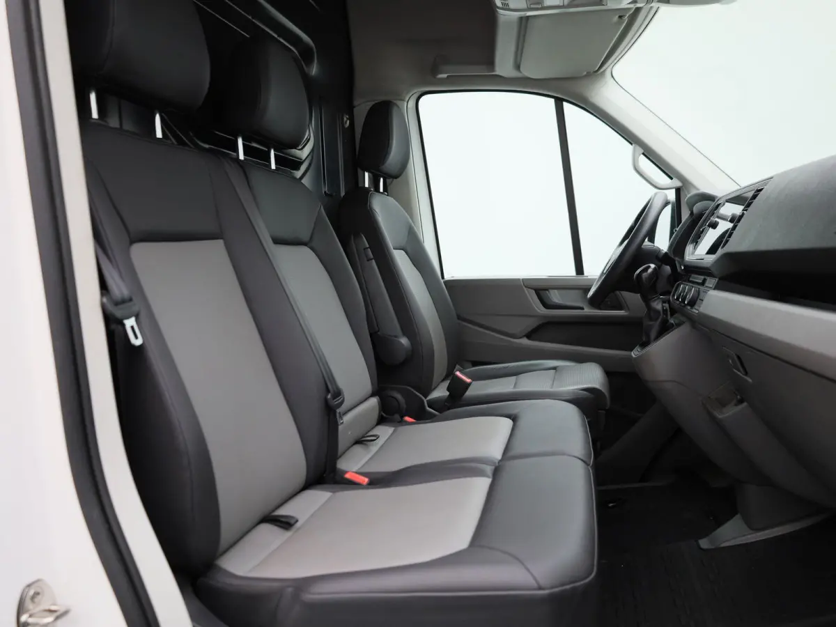 35 2.0 TDI L3H3 177PK Automaat | Airco | Multifunctioneel Stuurwiel | Navigatie | Parkeersensoren Voor + Achter | Cruise Control | Achteruitrijcamera | DAB+ | Ergocomfort Bestuurdsstoel |