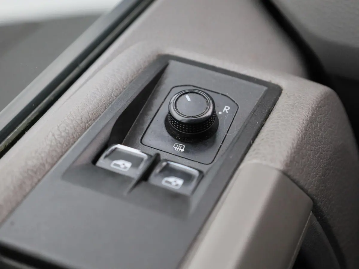 35 2.0 TDI L3H3 177PK Automaat | Airco | Multifunctioneel Stuurwiel | Navigatie | Parkeersensoren Voor + Achter | Cruise Control | Achteruitrijcamera | DAB+ | Ergocomfort Bestuurdsstoel |