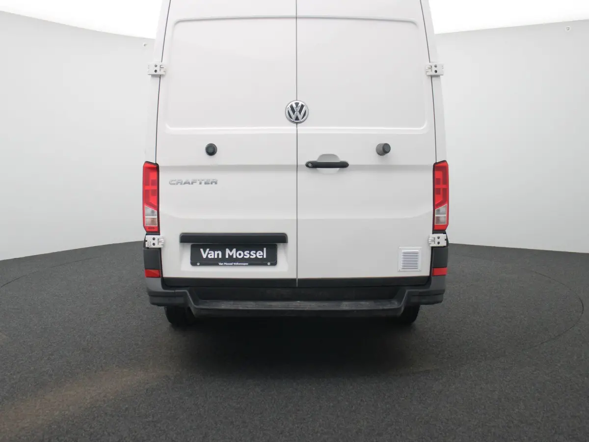 35 2.0 TDI L3H3 177PK Automaat | Airco | Multifunctioneel Stuurwiel | Navigatie | Parkeersensoren Voor + Achter | Cruise Control | Achteruitrijcamera | DAB+ | Ergocomfort Bestuurdsstoel |