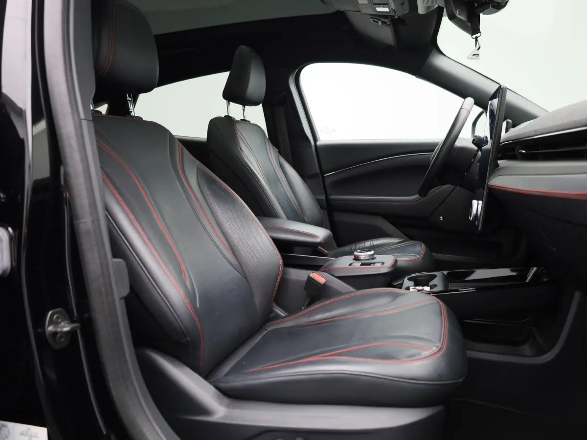 Extended AWD 98 kWh