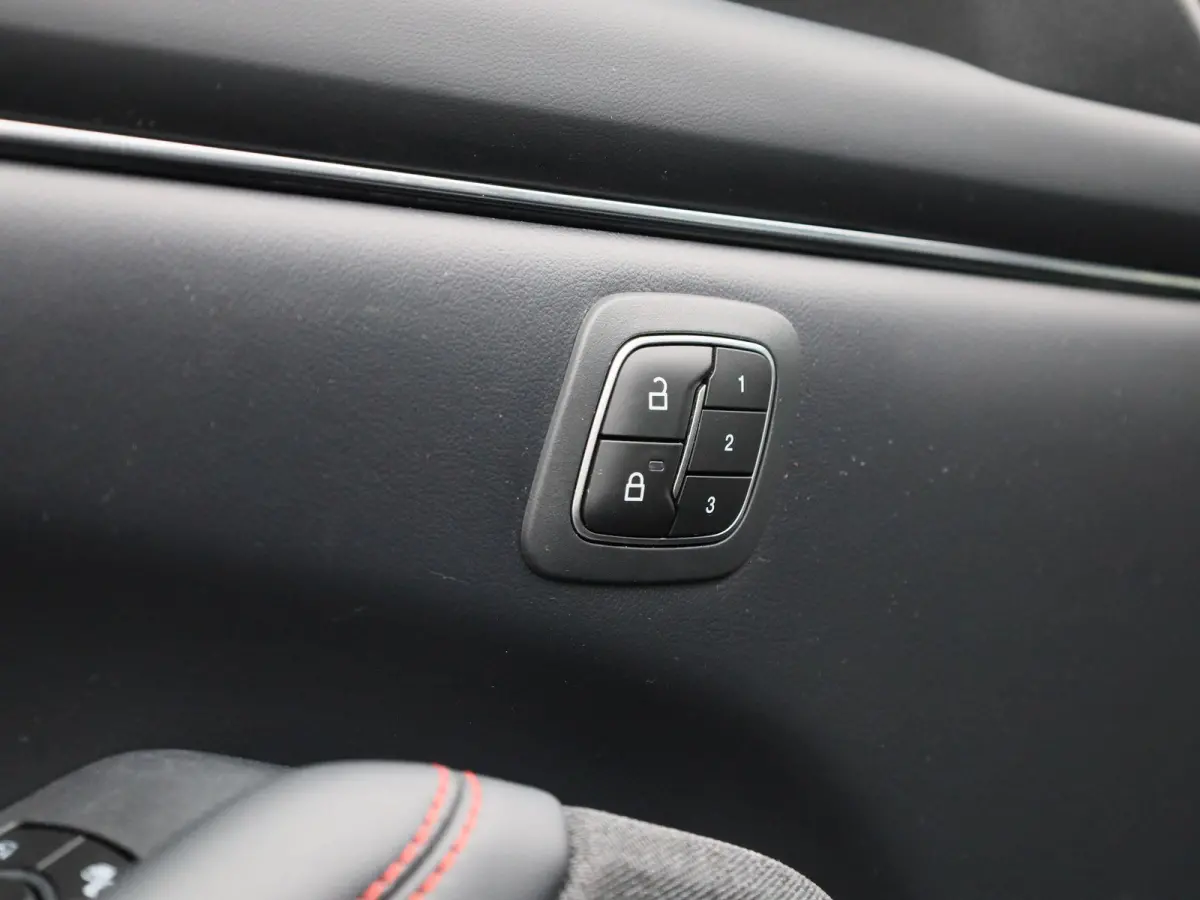 Extended AWD 98 kWh