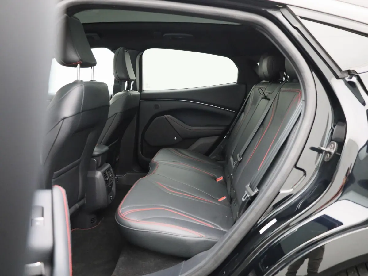 Extended AWD 98 kWh
