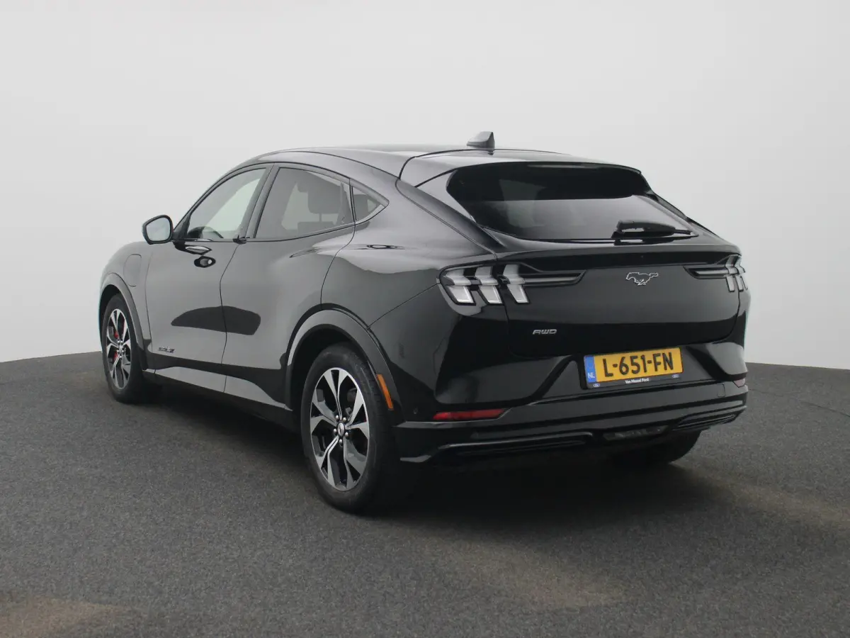 Extended AWD 98 kWh