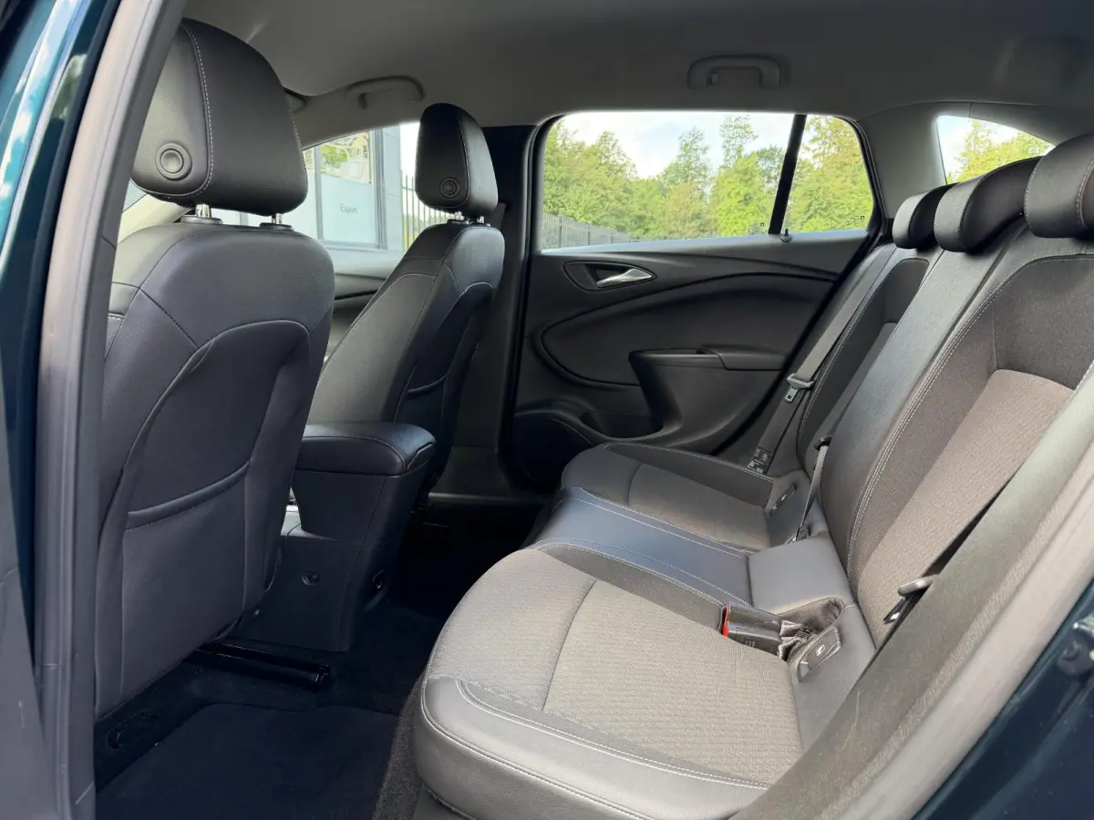 1.4 Innovation 2e Eigenaar,Apple Carplay/Android Auto,150pk,Halfleder,Trekhaak,Keyless,Clima,Cruise,Lm velgen,Pdc V+A,N.A.P,Dealer Onderhouden,Rijstrooksensor,Apk tot 03-2027