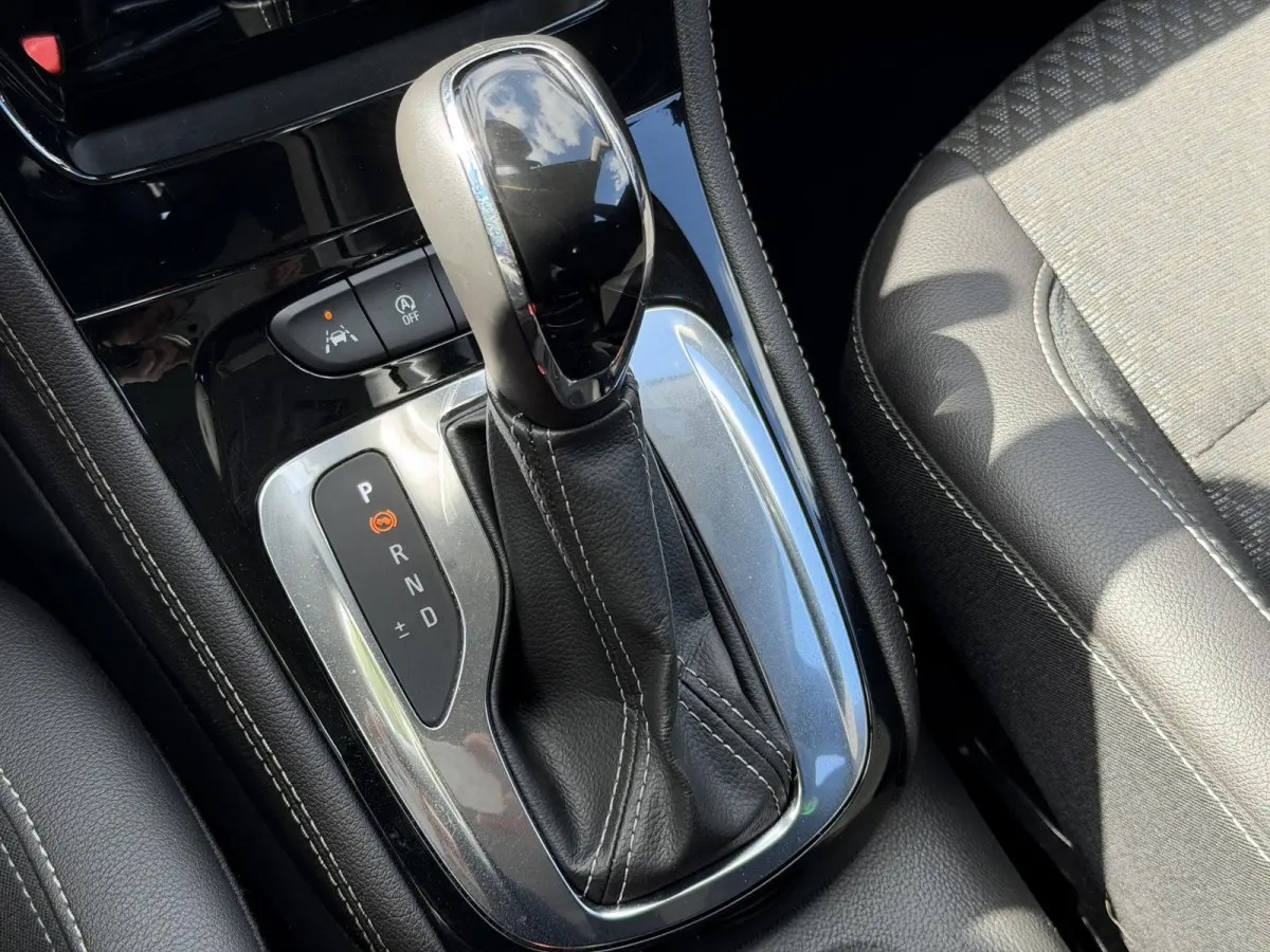 1.4 Innovation 2e Eigenaar,Apple Carplay/Android Auto,150pk,Halfleder,Trekhaak,Keyless,Clima,Cruise,Lm velgen,Pdc V+A,N.A.P,Dealer Onderhouden,Rijstrooksensor,Apk tot 03-2027