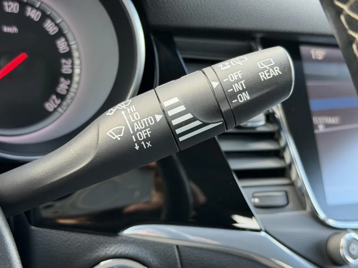 1.4 Innovation 2e Eigenaar,Apple Carplay/Android Auto,150pk,Halfleder,Trekhaak,Keyless,Clima,Cruise,Lm velgen,Pdc V+A,N.A.P,Dealer Onderhouden,Rijstrooksensor,Apk tot 03-2027