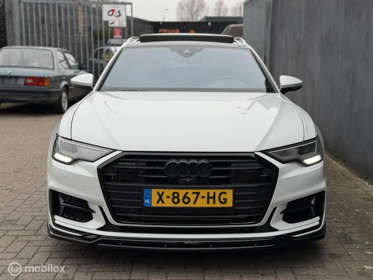 50 TDI Quattro S-Line S6 -MAXTON-22"- *INRUIL MOGELIJK*